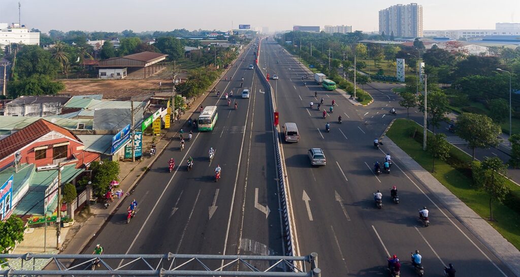 Giao thông Đại lộ Bình Dương